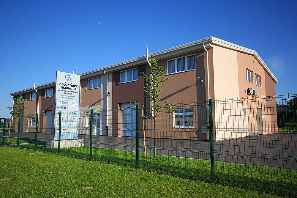 Ulaganje Virovitičko-podravske županije u razvoj poduzetništva: Izdane građevinske dozvole za poduzetničke inkubatore u Orahovici i Pitomači