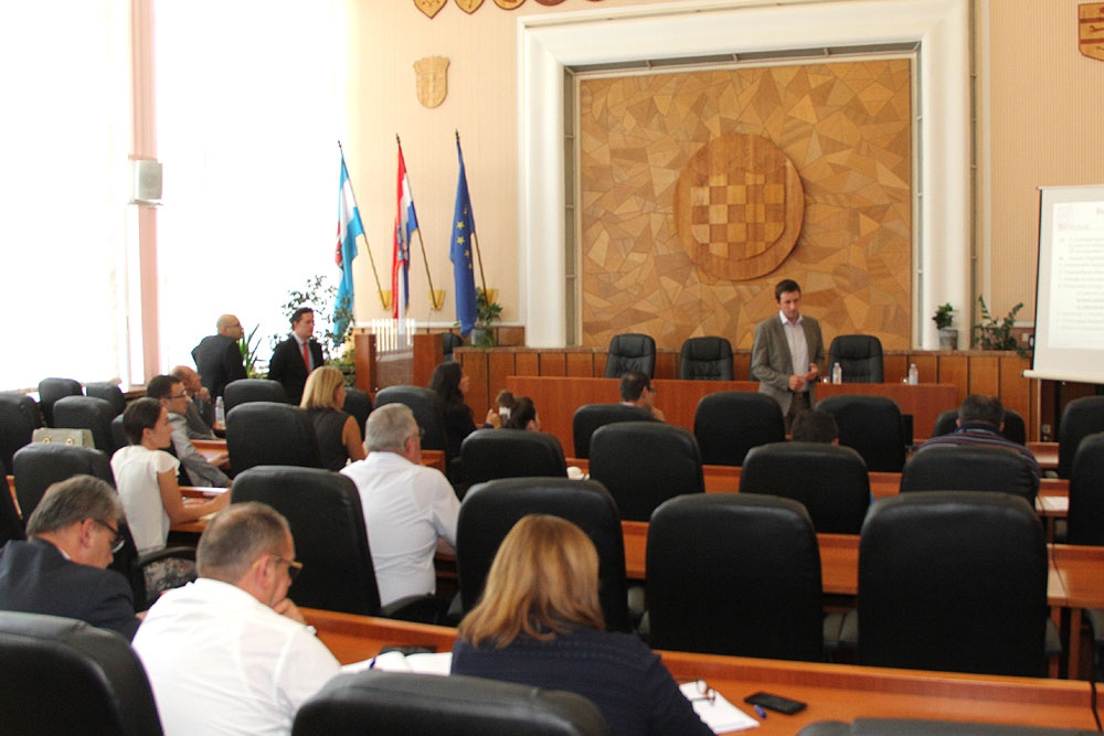 Virovitica: Održana radionica HAKOM-a na temu razvoja širokopojasnog pristupa Internetu