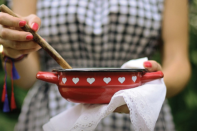 Prolistajte kuharicu tradicionalnih podravskih i slavonskih jela „Gastro putovanje Virovitičko-podravskom županijom“