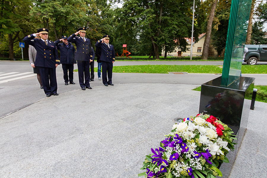 Policija u Virovitici obilježila Dan sv. Mihovila – zaštitnika Hrvatske vojske i policije