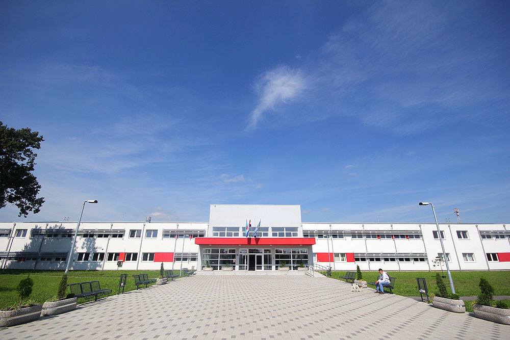 Odluka o kriterijima i načinu financiranja troškova prijevoza redovitih učenika srednjih škola u razdoblju rujan – prosinac 2015. godine