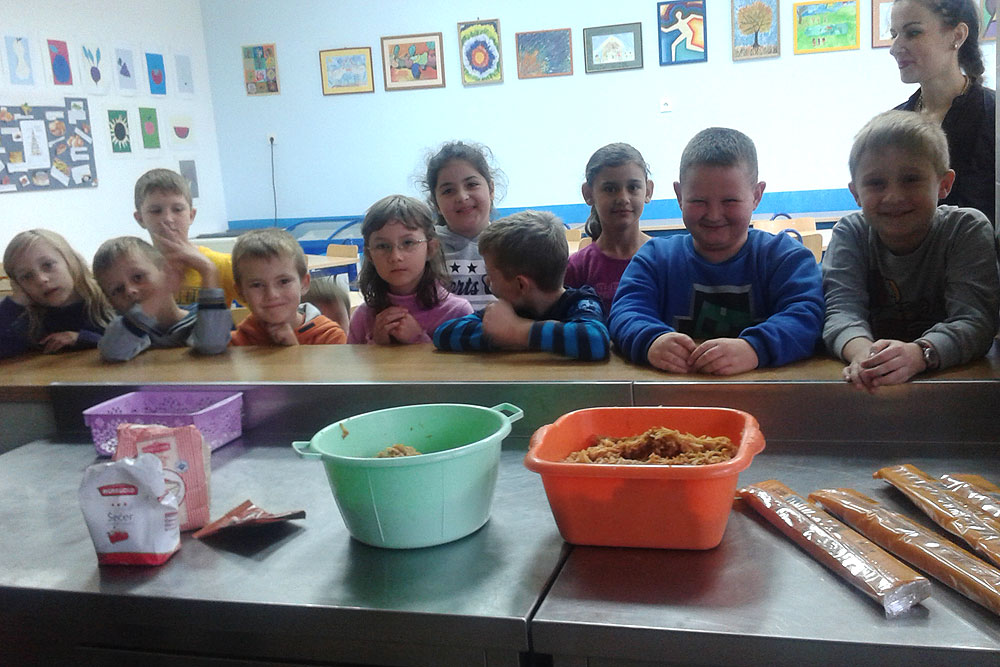 Svjetski dan jabuka u OŠ V. Nazora Nova Bukovica