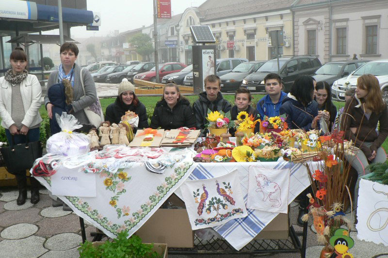 “Jesen u gradu”: Virovitičani uživali u bojama jeseni