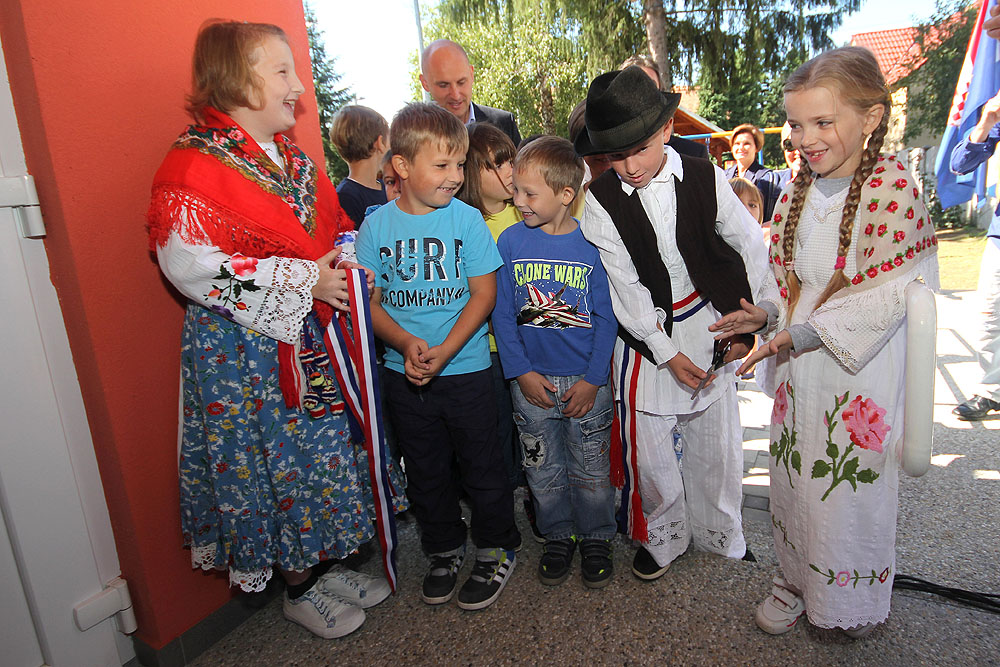 Virovitičko-podravska županija rekorder u Hrvatskoj sa 150 milijuna kuna uloženih u nove školske objekte