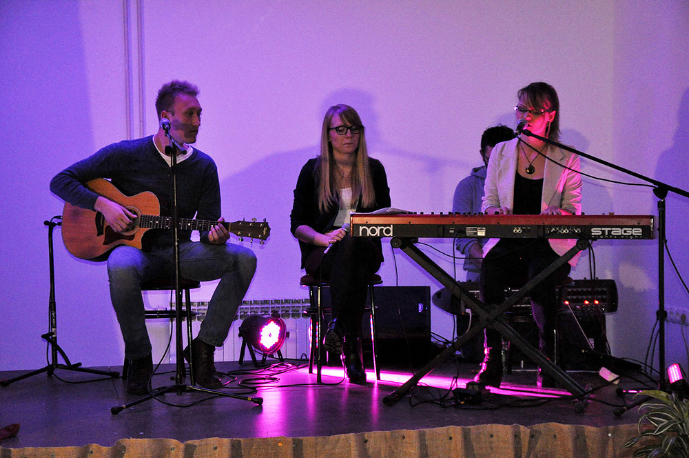 U novoobnovljenom Domu kulture u Čačincima održana 1. pjesnička večer