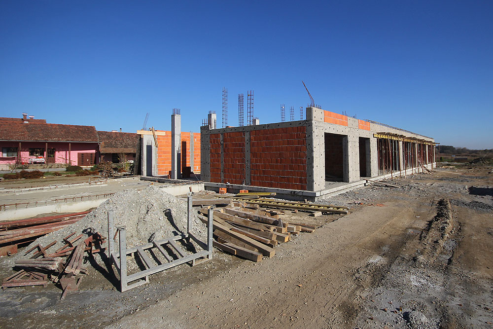 Mališani Područne škole Bušetina započet će školsku godinu 2016./2017. u novoj, modernoj školskoj zgradi