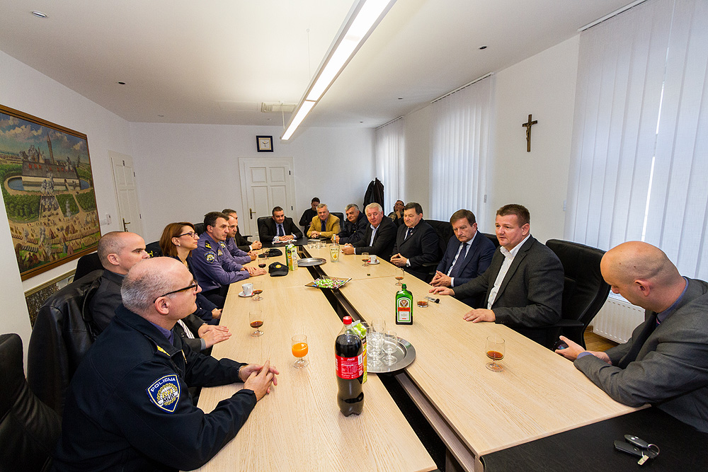 Kružni tok kod Gradskog groblja u Virovitici uvelike doprinio sigurnosti u prometu