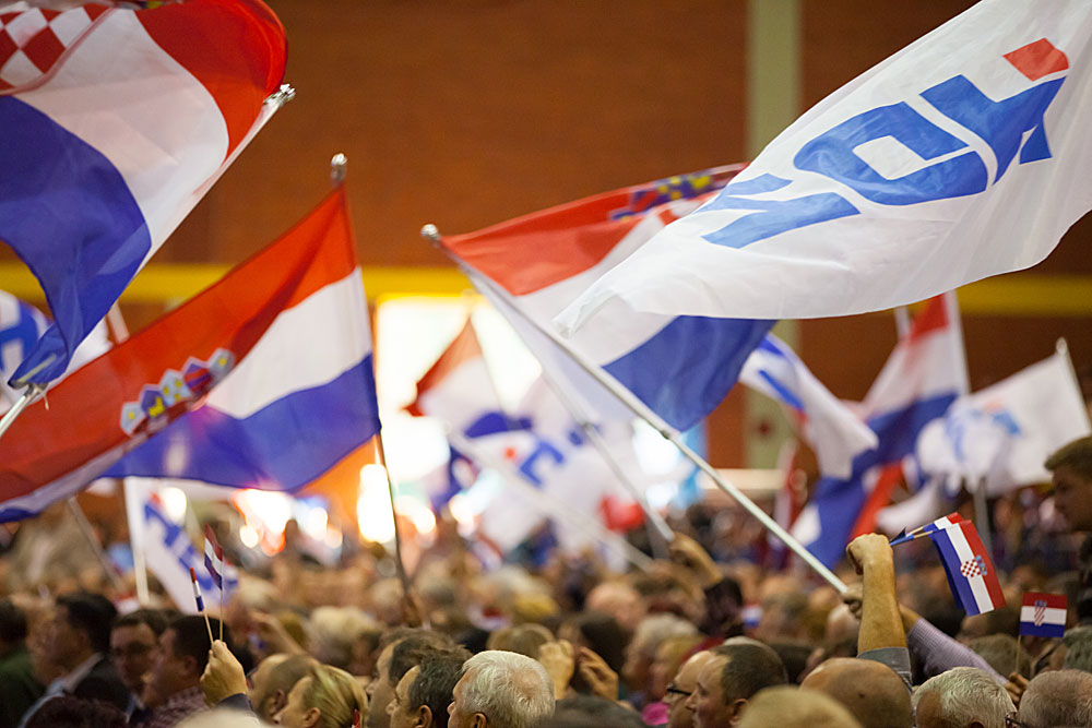 Izbori 2015: Prema neslužbenim rezultatima za VPŽ, HDZ-ovoj koaliciji 15.987, SDP-ovoj 10.061, a MOST-u 2.769 glasova