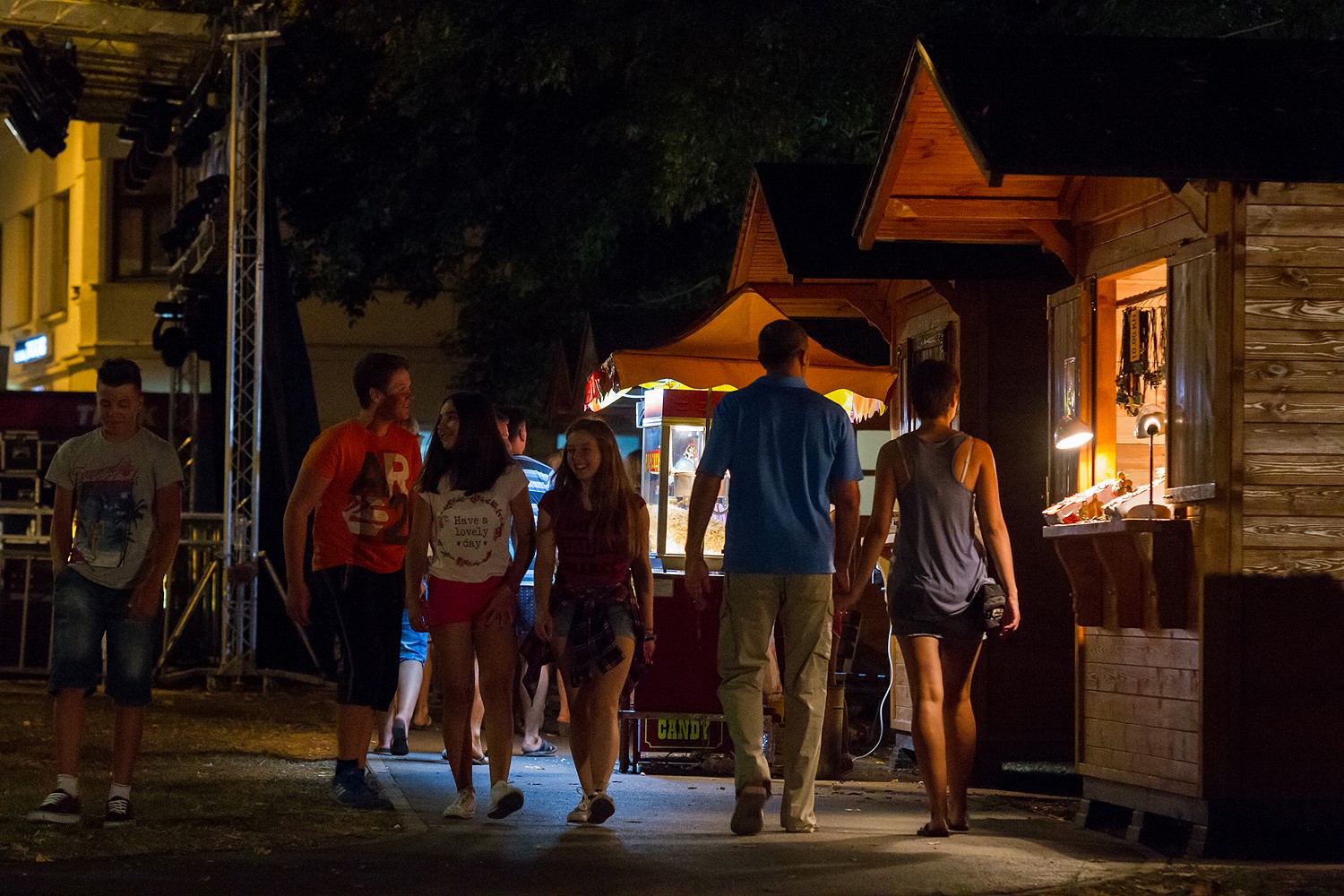 Virovitica: Javni poziv za zakup drvenih turističkih kućica