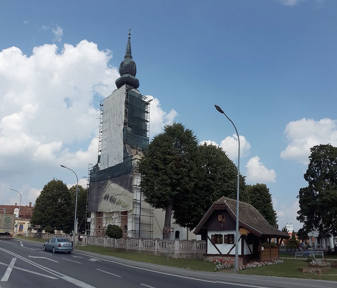 Nakon obnove unutrašnjosti, uređuje se i zvonik Župne crkve sv. Vida u Pitomači 1 pitomaca-crkva-2