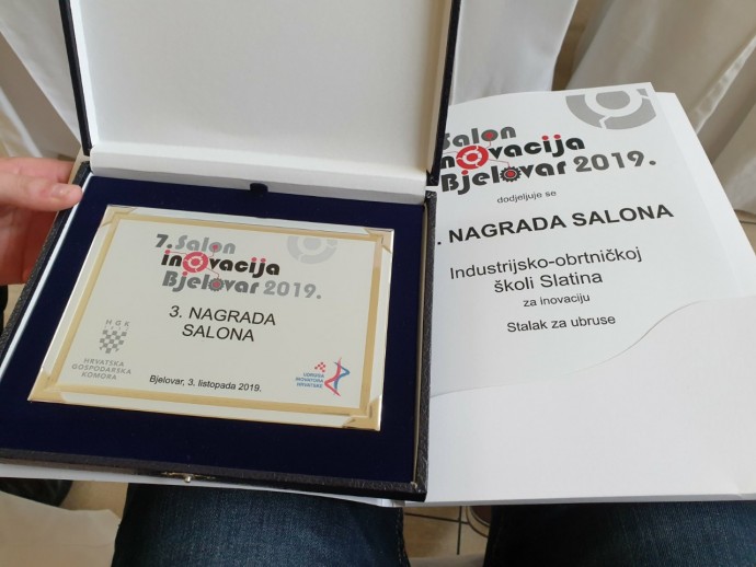 CNC operateri Industrijsko-obrtničke škole Slatina na 7. Sajmu inovacija u Bjelovaru osvojili 3. nagradu sajma za "stalak za ubruse" 1 viber_image_2019-10-03_20-38-30