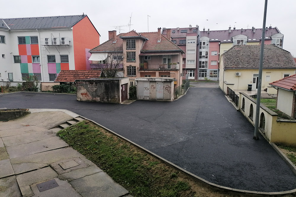 U središtu Virovitice 40-ak novih parkirališnih mjesta: Uređena dva nova parkirališta 1 parking_jelacic