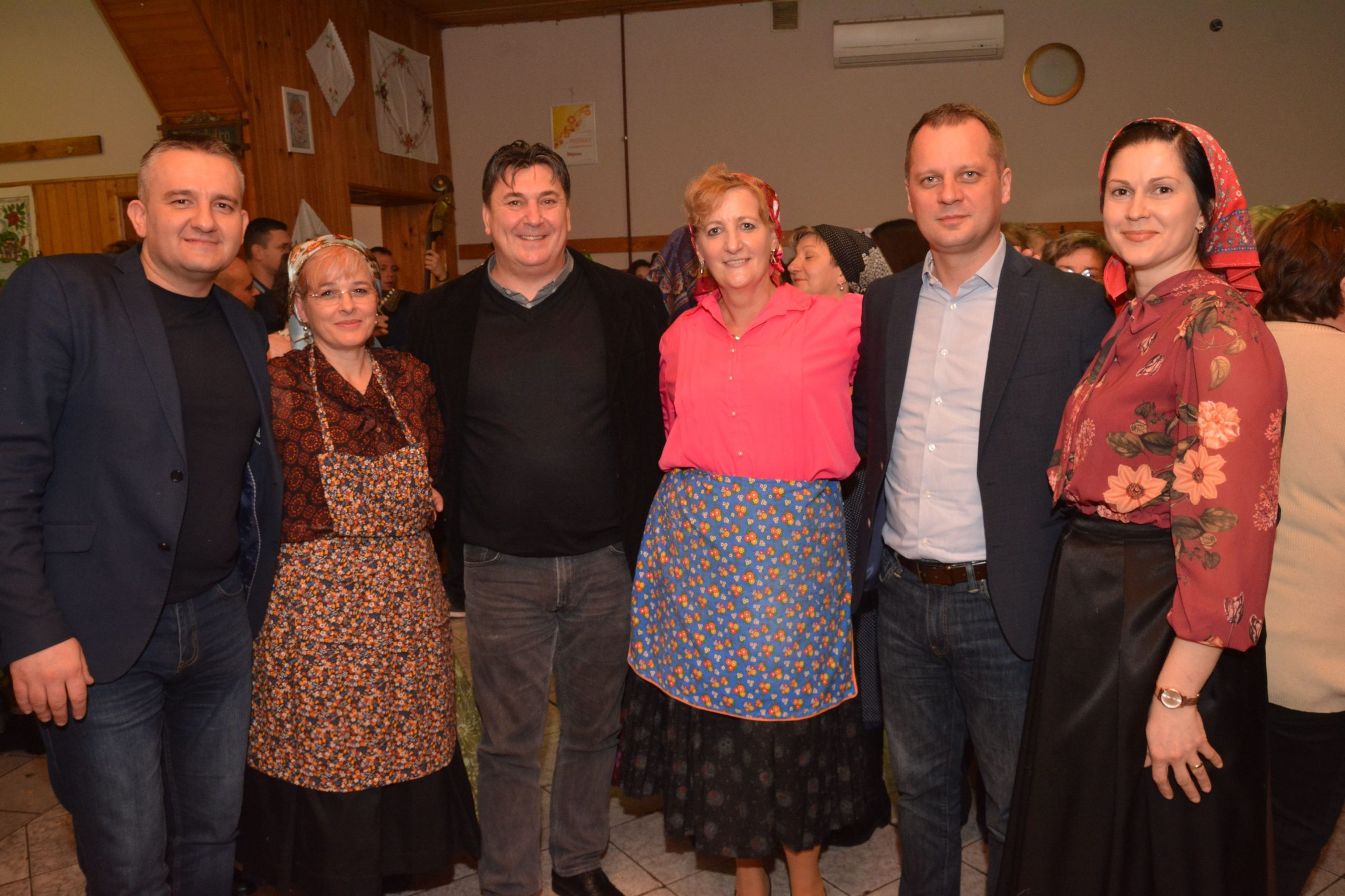Udruga žena iz Dinjevca postala je član kluba prijatelja WOFA-e – svjetske organizacije folklornih festivala 1 51073021 299083424129094 1458325397685927936 n scaled