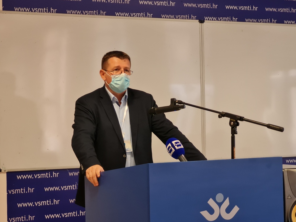 Gradonačelnik Virovitice Ivica Kirin: Kreću radovi na igralištu u Milanovcu, obnovit ćemo još 11 dječjih igrališta, očekujemo početak radova na nogostupu u Podravskoj 1 Kirin vijece