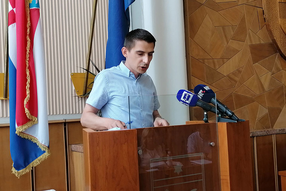 Virovitica: Osnovnoškolcima i dalje besplatni udžbenici i radni materijali, u novoj pedagoškoj godini vrtić i u staroj zgradi COOR-a 1 Alen Bjelica