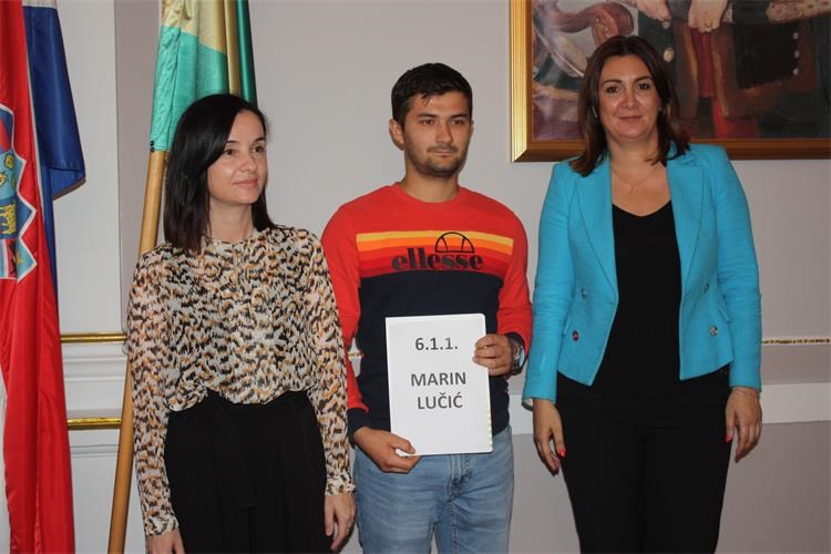 Poljoprivrednicima iz pet slavonskih županija, među kojima je i njih desetero iz Virovitičko-podravske, dodijeljeno više od 28 milijuna kuna potpore iz Programa ruralnog razvoja 1 Dodjela 270922