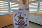 IMG-09f53bdbd45b590200a6e0f60a6492cc-V