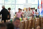 FOTOGALERIJA: Sjajna atmosfera u KTC-ovom Restoranu Luka gdje se je na 6. susretima umirovljenika Virovitičko-podravske županije okupilo gotovo 1.000 umirovljenika 15 SusretiUmirovljenikaVPZ 18