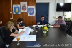Počinje obnova središta Slatine: Gradonačelnik Ivan Roštaš potpisao ugovor s izvođačem radova rekonstrukcije Trga sv. Josipa i fontane 4 slatinaTrg3