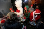 Fotogalerija: Djed Božićnjak i lijepe vilenjakinje te Ledo Medo, dijelili sladoled djeci i odraslima 15 IMG 8439