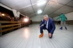 Fotogalerija: Stotine Orahovčana pohrlilo na klizalište u središtu grada, među njima na klizaljke je stao i gradonačelnik Josip Nemec 18 IMG 8578