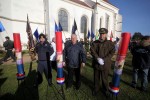 Doznajte tko je ove godine uz ministra branitelja u Vladi RH Tomu Medveda, nosio zavjetne svijeće na hodočašću u Voćinu 10 zavjten4