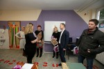 Fotogalerija: Širok osmjeh na licima djece u Voćinu i Zdencima, Virovitičko-podravska županija novim namještajem opremila škole u ova dva naselja 1 vocin skola obilazak 1