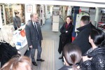 Pučko otvoreno učilište Slatina kao i Gradsku knjižnicu i čitaonicu, koji su ove godine dobili 200.000,00, odnosno 400.000,00 kuna posjetila je ministrica kulture Nina Obuljen Koržinek 5 IMG 2024