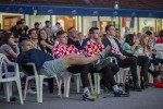 Fotogalerija: Ruke u zraku, suza u oku... Pogledajte kako su navijači "preživjeli dramu" i ulazak Hrvatske među osam najboljih na svijetu 26 MG 0552