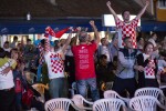 Fotogalerija: Ruke u zraku, suza u oku... Pogledajte kako su navijači "preživjeli dramu" i ulazak Hrvatske među osam najboljih na svijetu 57 MG 0755