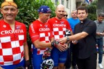 Fotogalerija: Šestorica biciklista krenuli iz Voćina put Knina na obilježavanje Oluje, prvog dana došli su do Petrinje 3 38442229 1919659148056036 8749742022912376832 n Custom