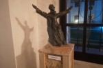 Otvorena izložba fra Jakija: Njegova skulptura Sv. Roka već dvadeset godina krasi Viroviticu 20 IMG 20180805 204732