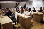 Potpisani ugovori s 30 pomoćnika u nastavi: Pomagat će 42 učenika s teškoćama u razvoju iz virovitičkih osnovnih škola i COOR-a 9 vt ug8