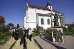 Fotogalerija: Predsjednica Kolinda Grabar-Kitarović posjetila Voćin, gdje je odala počast nevinim žrtvama stradalima u Domovinskom ratu i dobila ovacije stanovnika 13 vocin 12