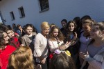 Fotogalerija: Predsjednica Kolinda Grabar-Kitarović posjetila Voćin, gdje je odala počast nevinim žrtvama stradalima u Domovinskom ratu i dobila ovacije stanovnika 8 vocin 7