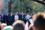 Fotogalerija: Predsjednica Kolinda Grabar-Kitarović posjetila Voćin, gdje je odala počast nevinim žrtvama stradalima u Domovinskom ratu i dobila ovacije stanovnika 45 vocin kgk 21