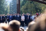 Fotogalerija: Predsjednica Kolinda Grabar-Kitarović posjetila Voćin, gdje je odala počast nevinim žrtvama stradalima u Domovinskom ratu i dobila ovacije stanovnika 46 vocin kgk 22
