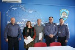 Dobra suradnja PU virovitičko-podravske i Veterinarske službe iz Virovitice, zahvalnice dobili Istvan Karacsonyi i Mirjana Grahli Sertić 3 VIROVITICA Policija i veterinari