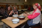Udruga žena Dinjevac U prikazu starih običaja i delicija uživali i mali i veliki, jer „tako su to radili naši stari“ 14 51177131 301924997184321 136687901130883072 n