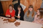 Udruga žena Dinjevac U prikazu starih običaja i delicija uživali i mali i veliki, jer „tako su to radili naši stari“ 19 51297162 2256924091247064 3072551571276431360 n