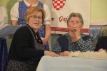Stari običaji Slovaka: U Zokovom Gaju uz tradicionalnu trpezu prikazali drapanje perja 8 perje slovaci 8