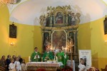 Susret s vjernicima: Biskup Škvorčević u kanonskom pohodu Župi Presvetog Trojstva u Turnašici 21 IMG 1633 Custom