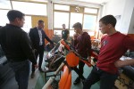 Vješti učenici Industrijsko-obrtničke škole Slatina, rastavljaju i sastavljaju svoju „Toyotu“ ili motor kao da se radi o „Lego kockama“ 5 IMG 1440