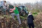 Zelena čistka: U sklopu akcije očišćena planinarska staza Virovitički vidici, u šumi je bilo televizora i frižidera, broj divljih odlagališta znatno se smanjuje 42 zelena 42