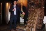 Fotogalerija: Župan Igor Andrović napunio prvu od 10 tisuća novih boca ”Slatinskog bisera” 8 IMG 2666
