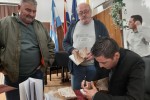 U Slatini predstavljena knjiga mladog profesora povijesti Dine Mataza, ''Nad Papukom nebo proplakalo'' 21 dino mataz 21
