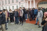 Paljenjem lampiona i priredbom gimnazijalci i branitelji obilježili Dan sjećanja na žrtvu Vukovara 12 gimnazija lampioni 12