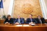 Srednjoškolcima stipendije: Drvodjeljski tehničari dizajneri, CNC operateri, pekari dobivaju od Županije 500 kuna mjesečno 16 stipendije deficitarni 16