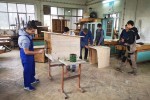 Stolari virovitičke Industrijsko-obrtničke škole izrađuju kućice za napuštene pse iz Skloništa za životinje Virovitica 3 kucice in skola 3