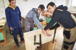 Stolari virovitičke Industrijsko-obrtničke škole izrađuju kućice za napuštene pse iz Skloništa za životinje Virovitica 5 kucice in skola 5